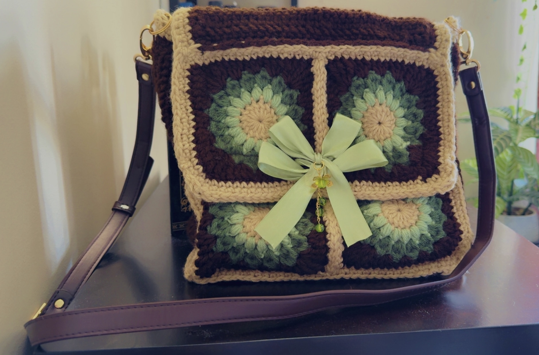 Starburst Crochet Bag