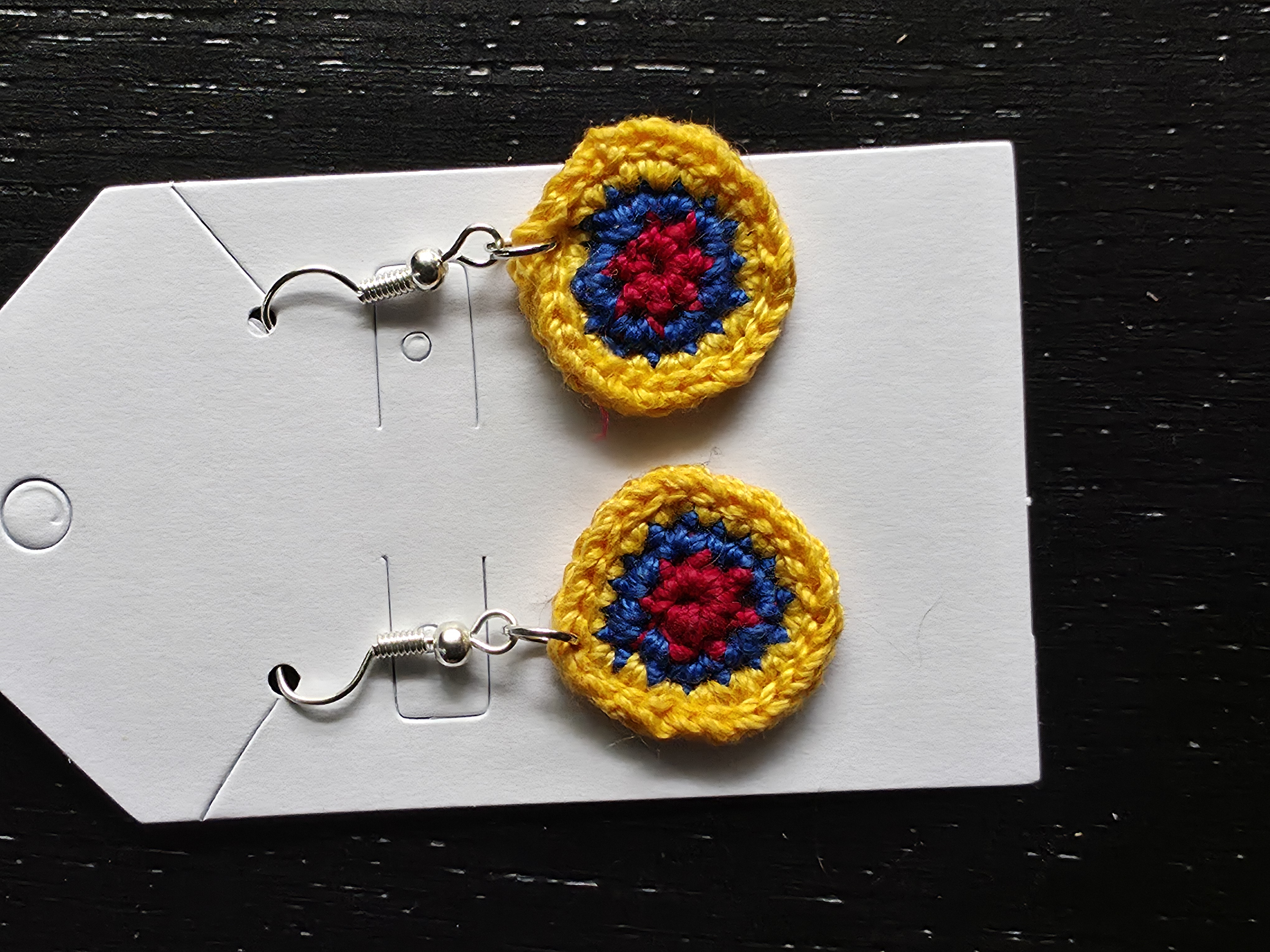 Aretes Florales Tricolor