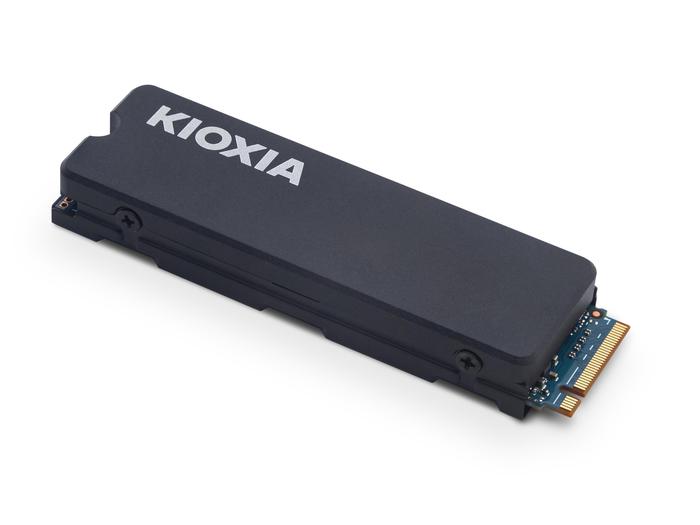 KIOXIA EXCERIA with Heatsink