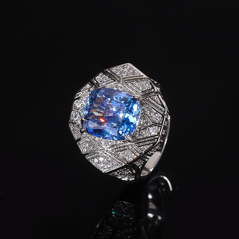 Elegant Bird's Nest Cut stylish Fashion Engagement Rings