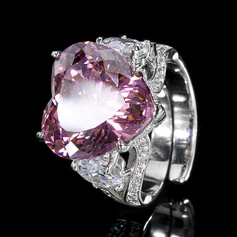 Heart-Shaped Emerald Ring