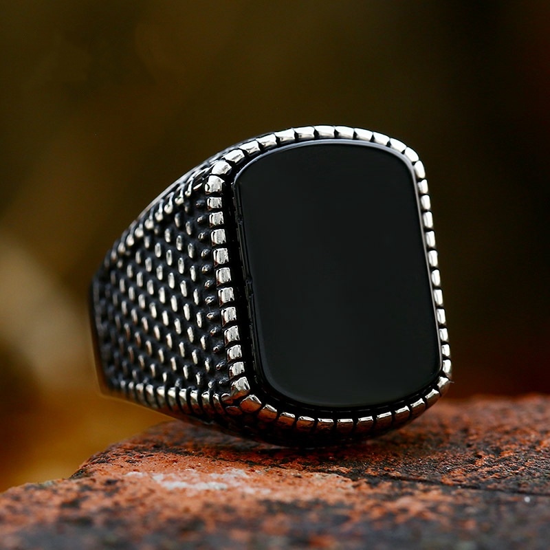 Men's vintage fashion ring