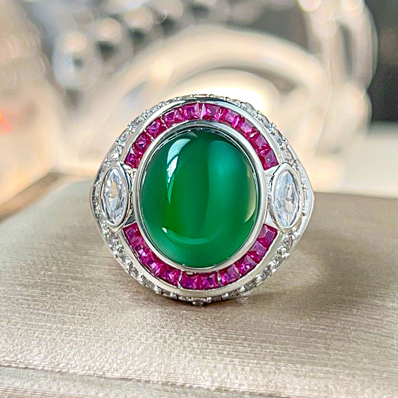 Simulated Blue Spinel, Cabochon Ruby and Green Chalcedony Vintage Ring