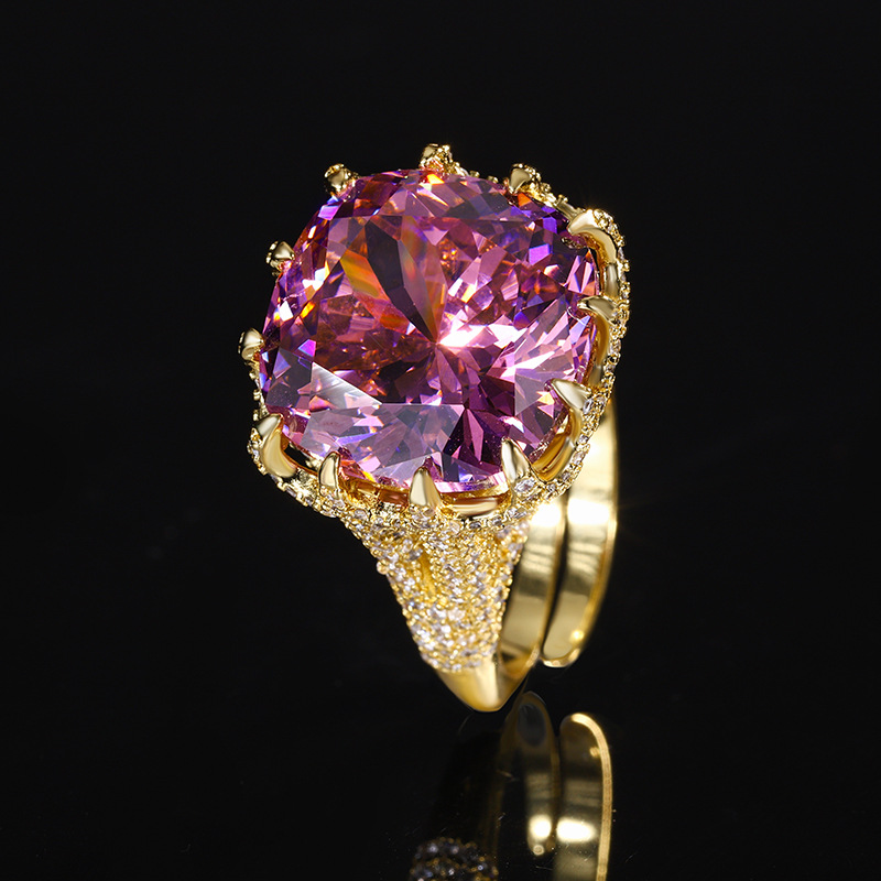 Luxury gift Gold ring with blue gemstone