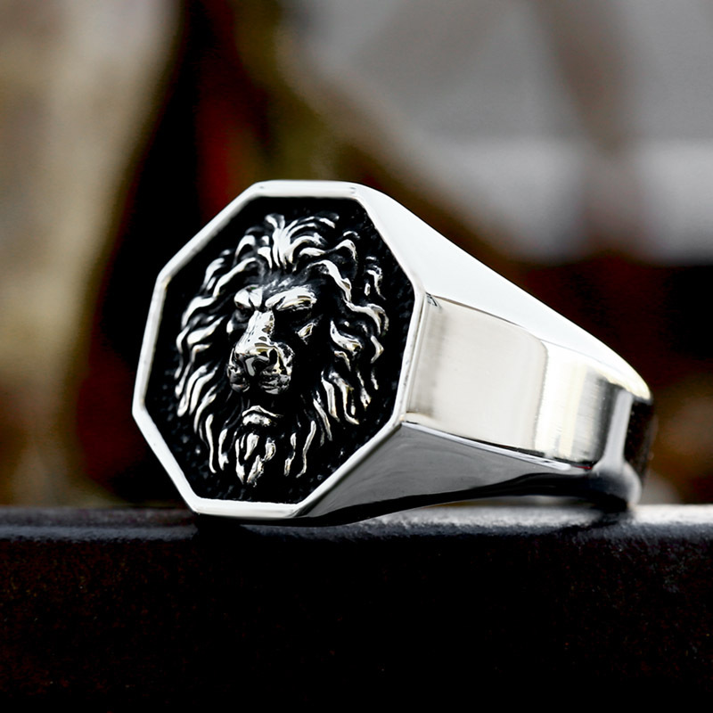 Stainless steel fashion jewelry Lion King men's rings