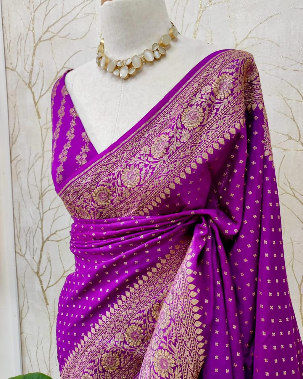 Banarasi Warm Dybel Soft Silk Saree with Zari Booti Weaving