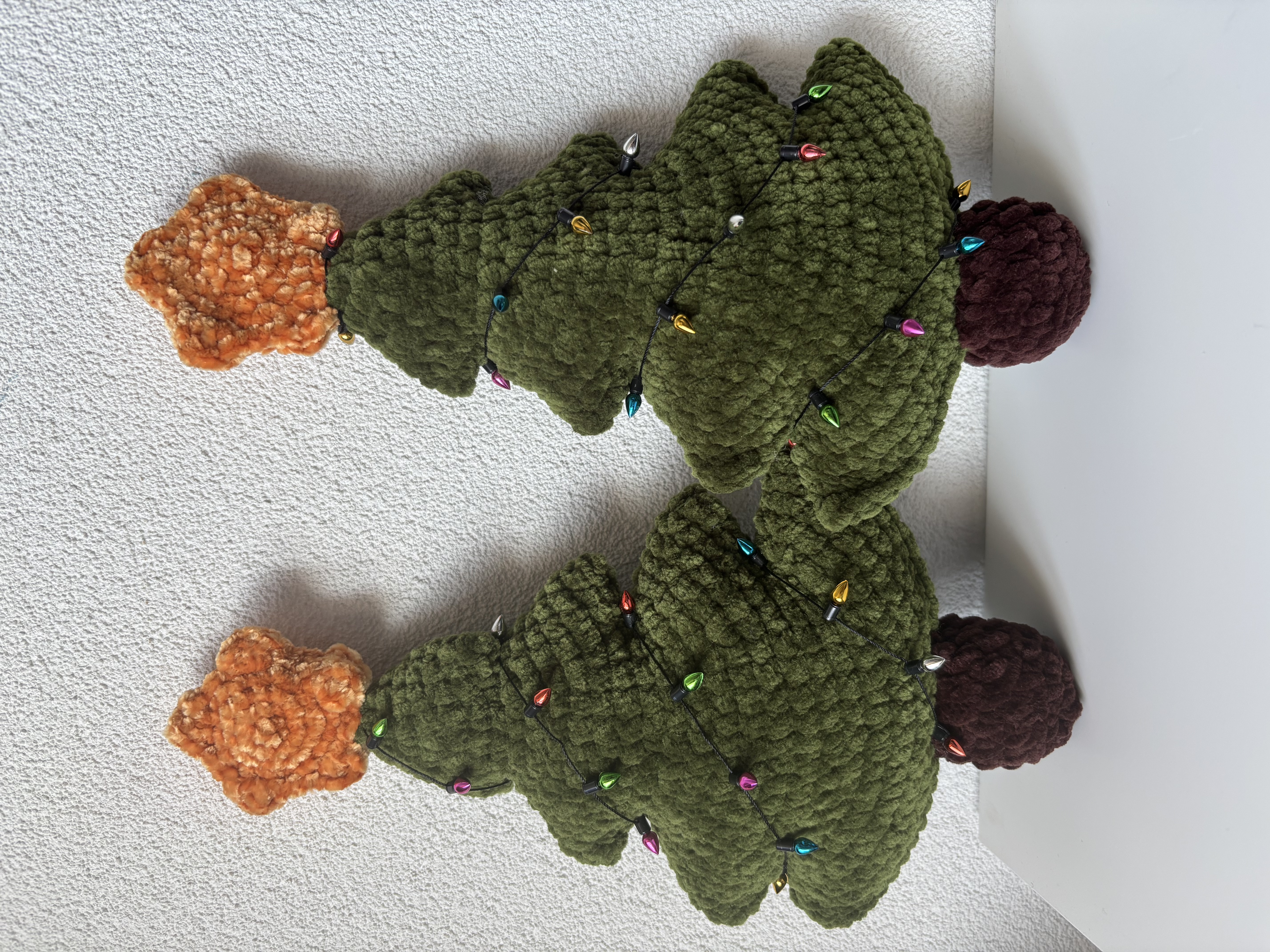 Gehaakte kerstboom kussentjes ter decoratie