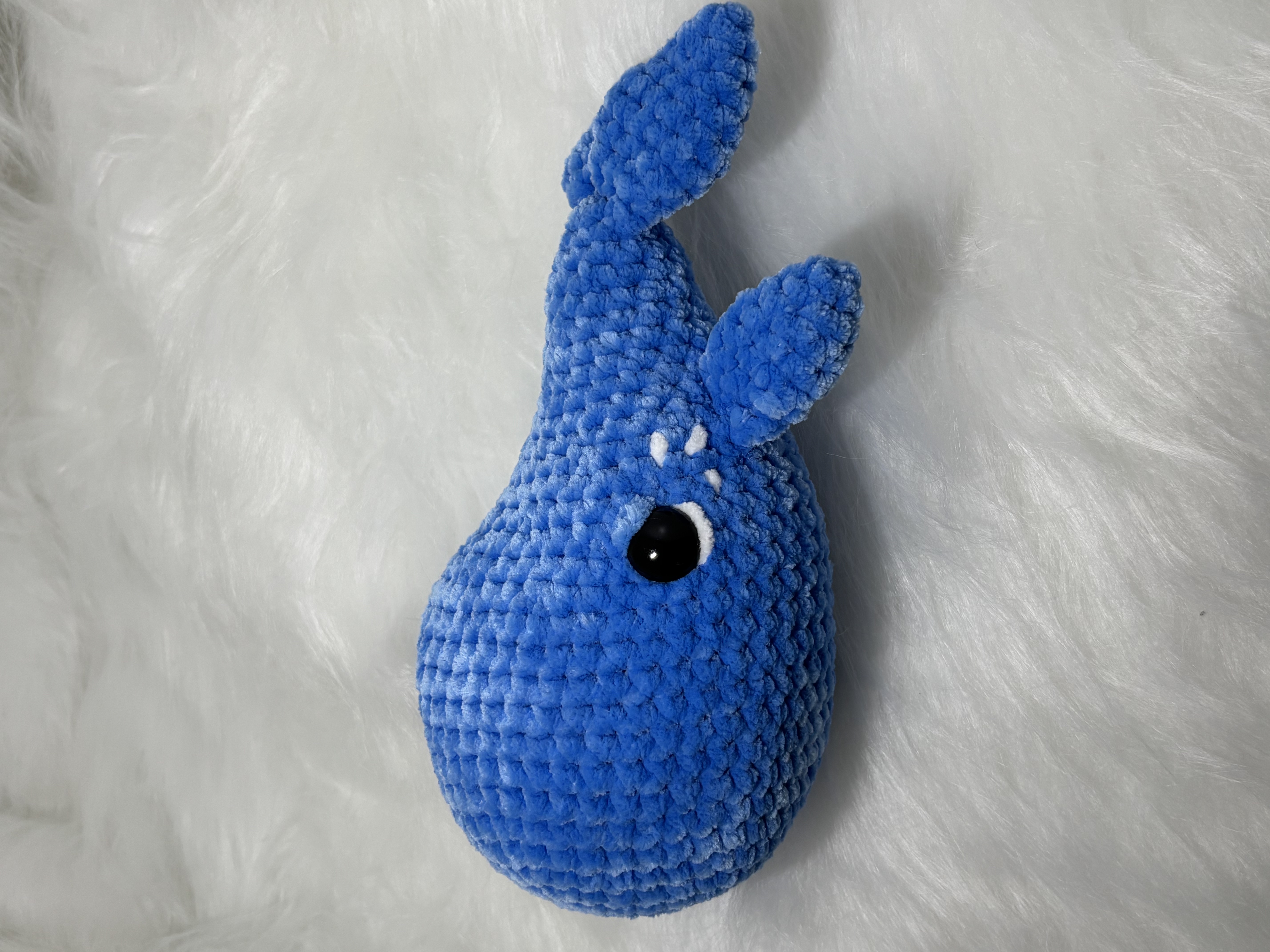 Gehaakte walvis van chenille garen