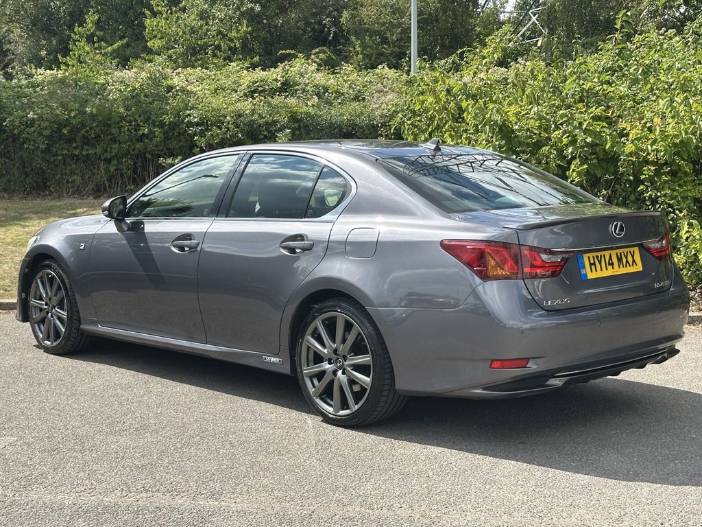 Lexus GS 300h F Sport