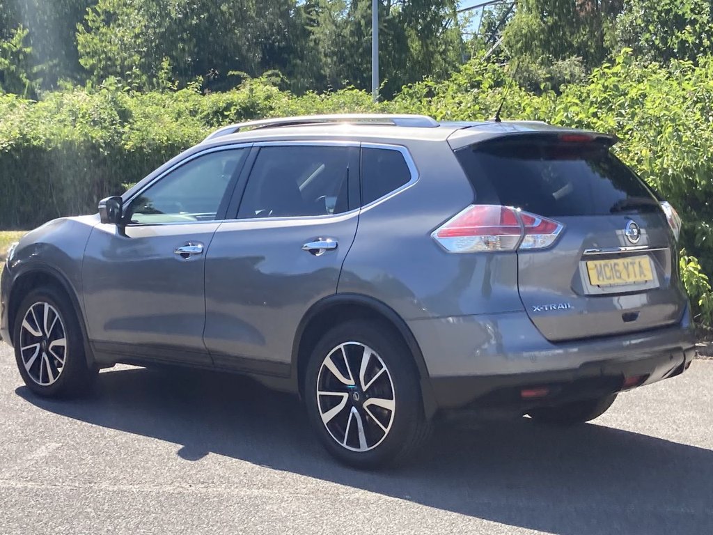 NISSAN X-TRAIL