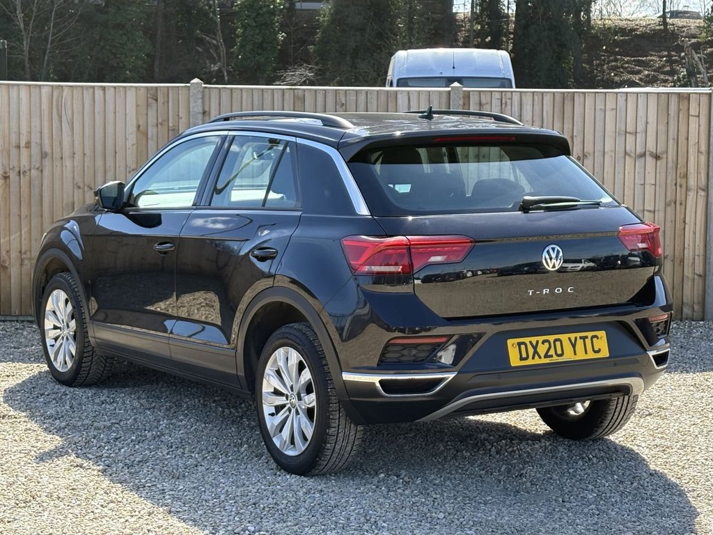VOLKSWAGEN T-ROC