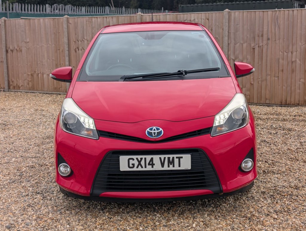 TOYOTA YARIS