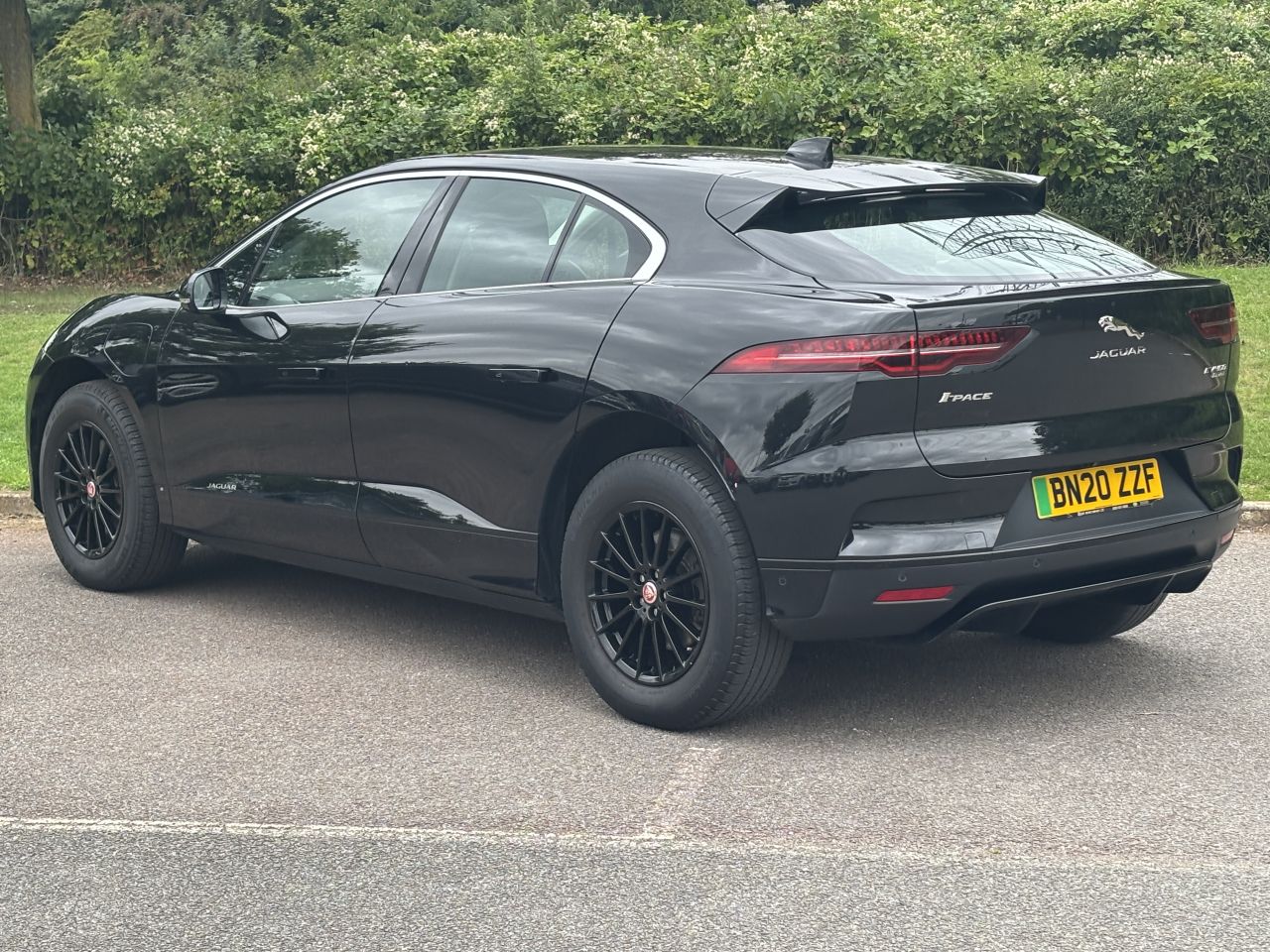 JAGUAR I-PACE