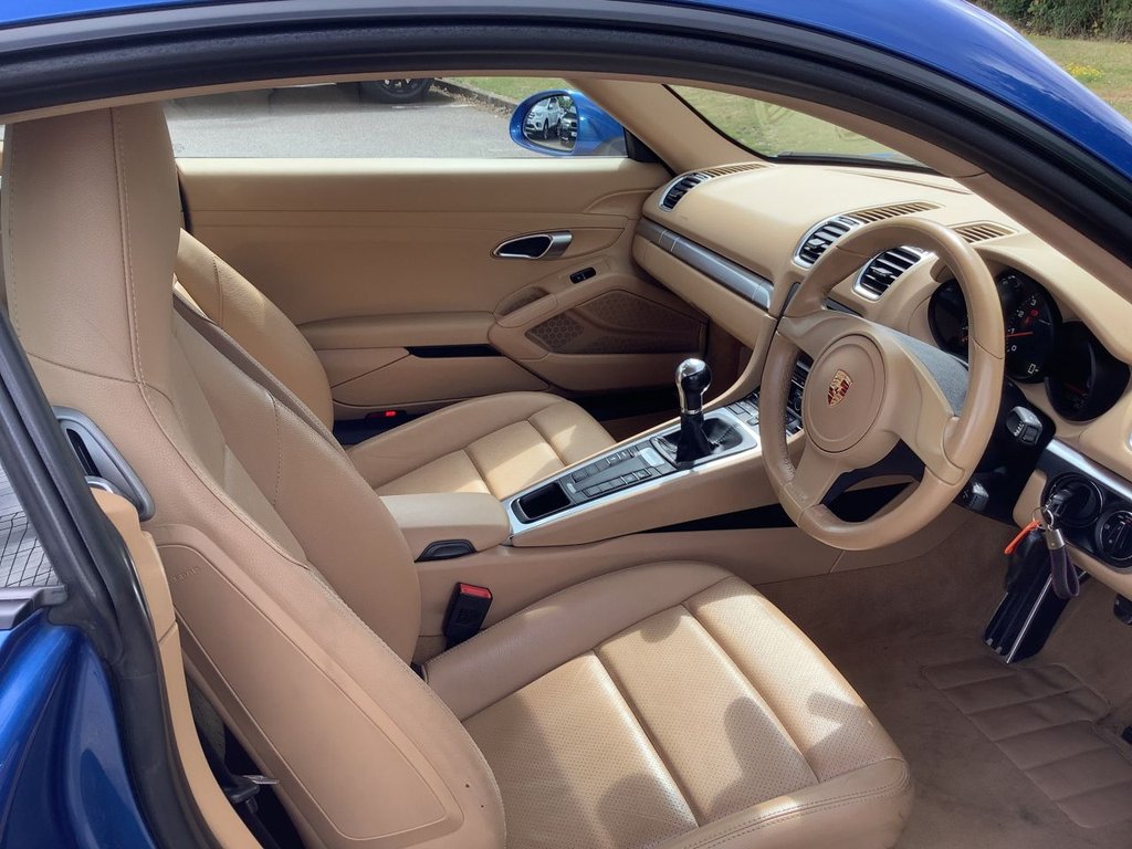 Porsche Cayman 