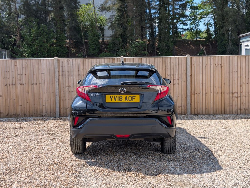 TOYOTA C-HR