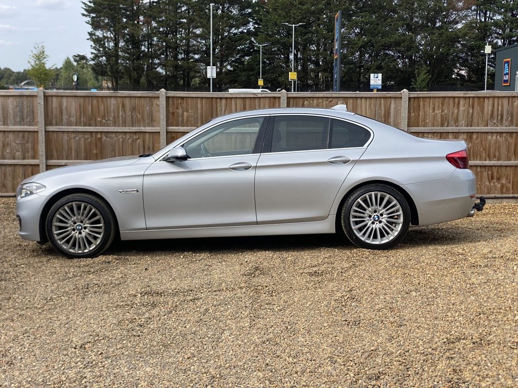BMW 5 SERIES