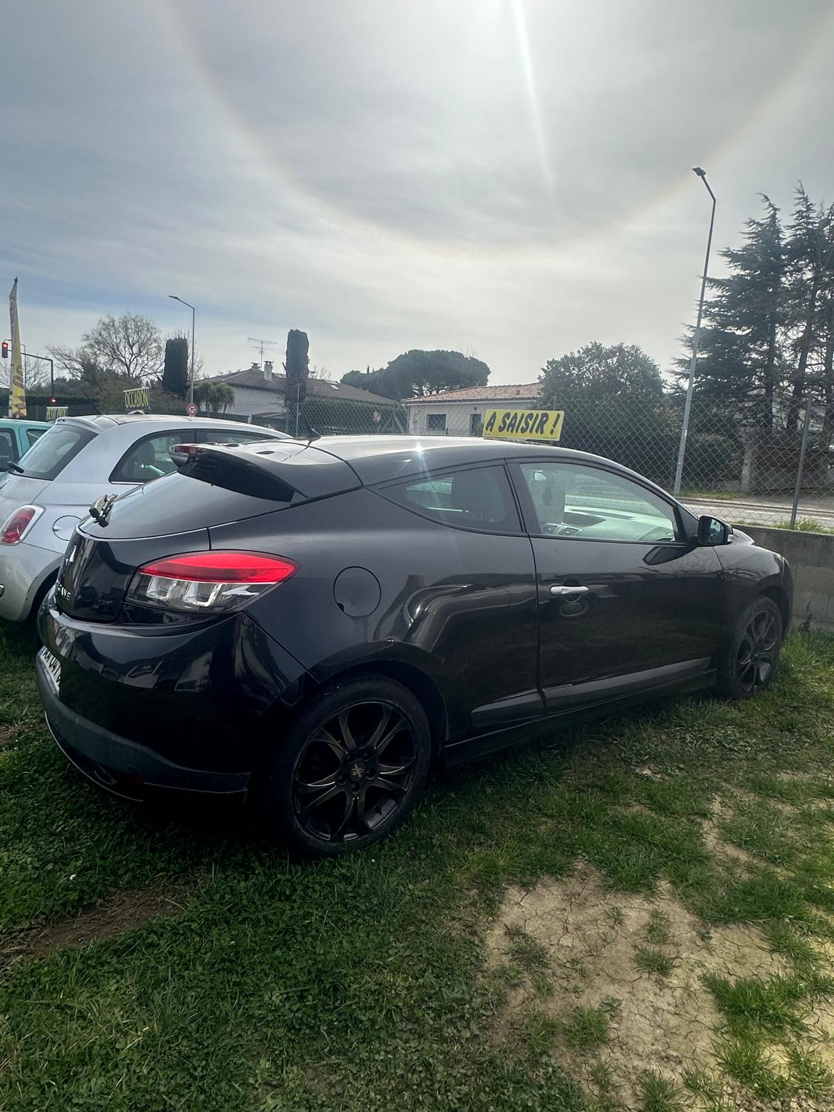 RENAULT MEGANE 