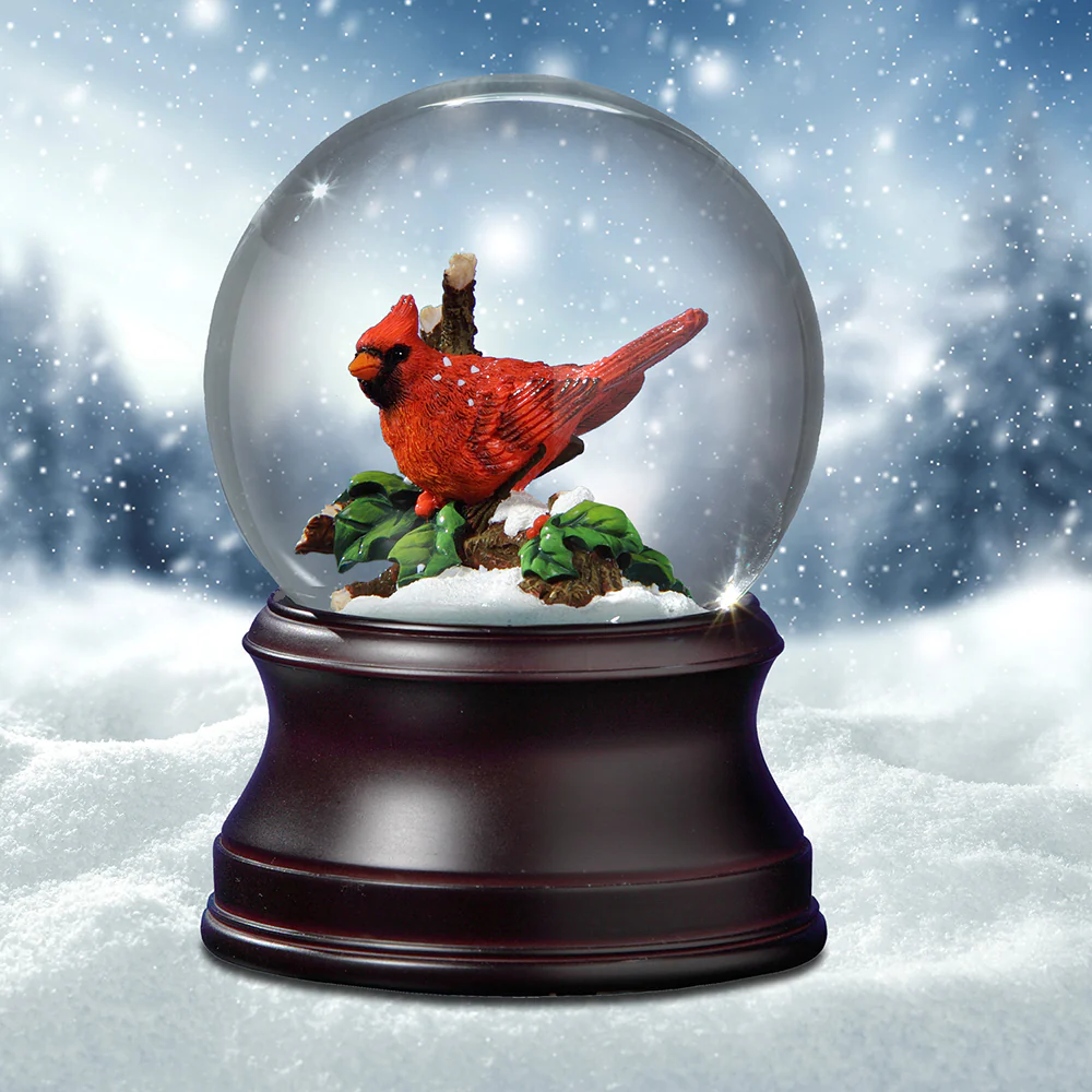 Red Cardinal Snow Globe