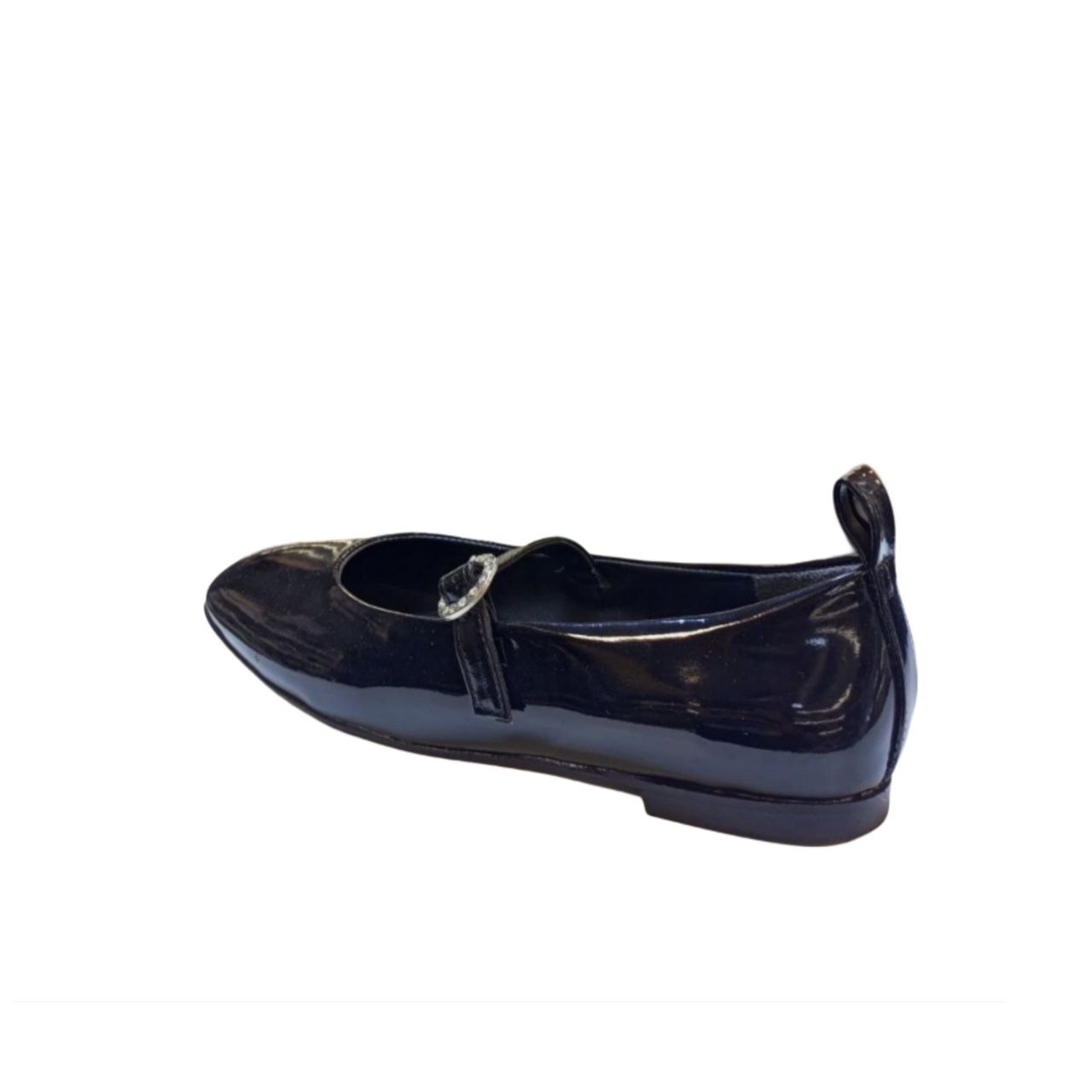 Black patent leather Mary Jane shoe