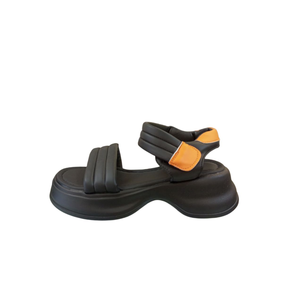 Black sporty sandal