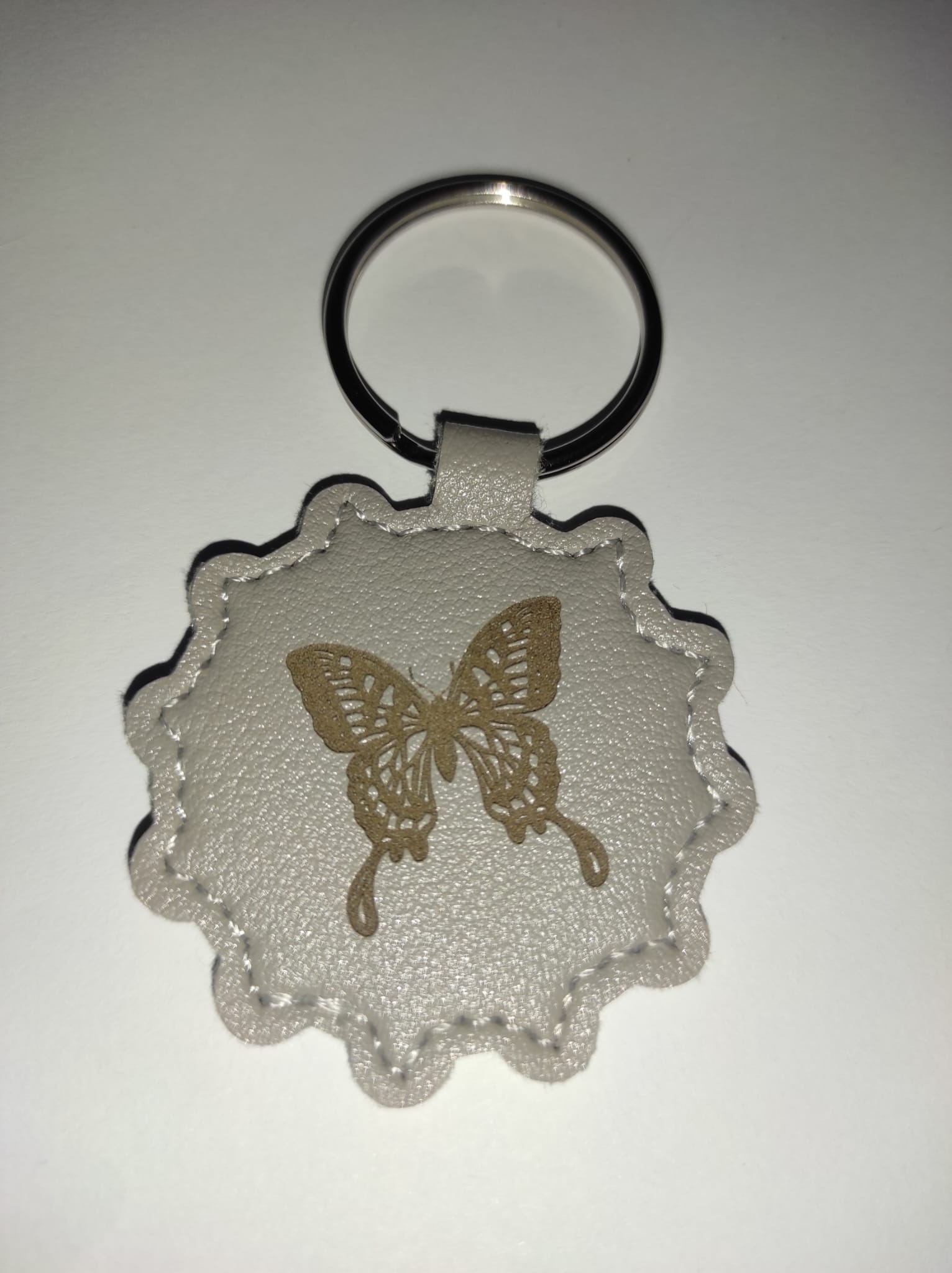 Breloc personalizat din piele 