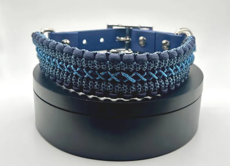 Navy Toned Paracord Collar