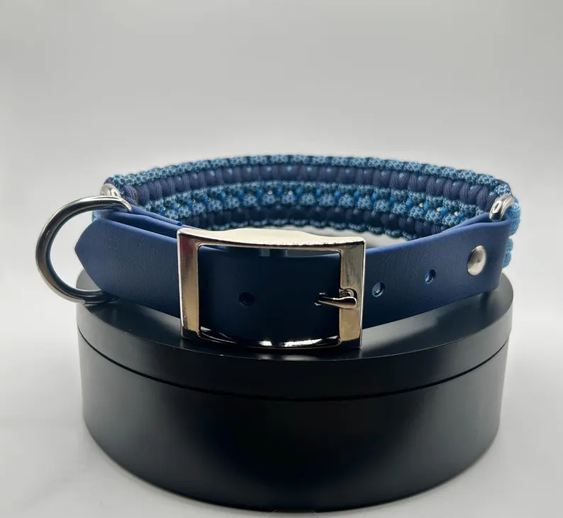 Navy Toned Paracord Collar