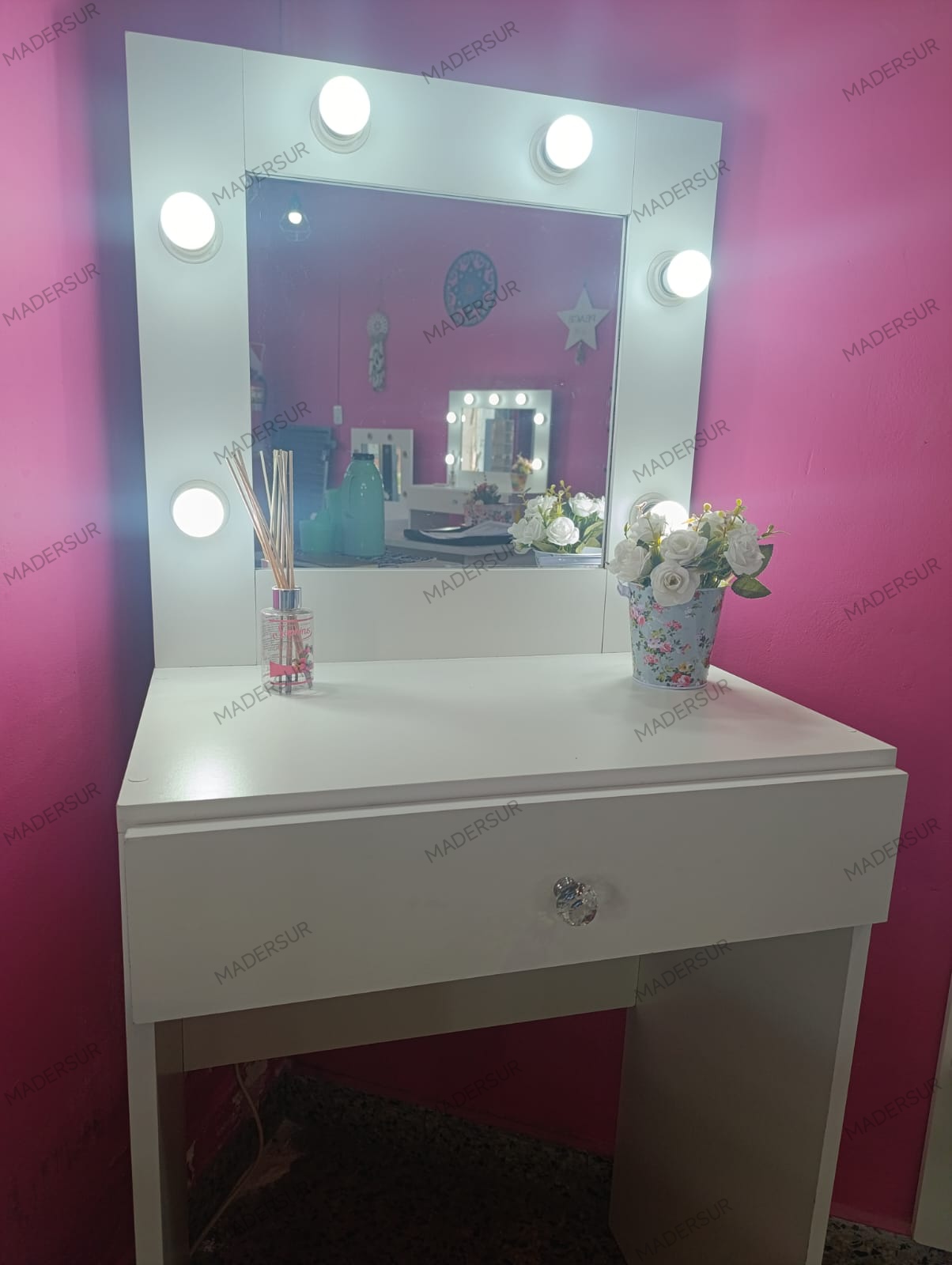 MAQUILLADOR HOLLYWOOD 60 CM ANCHO