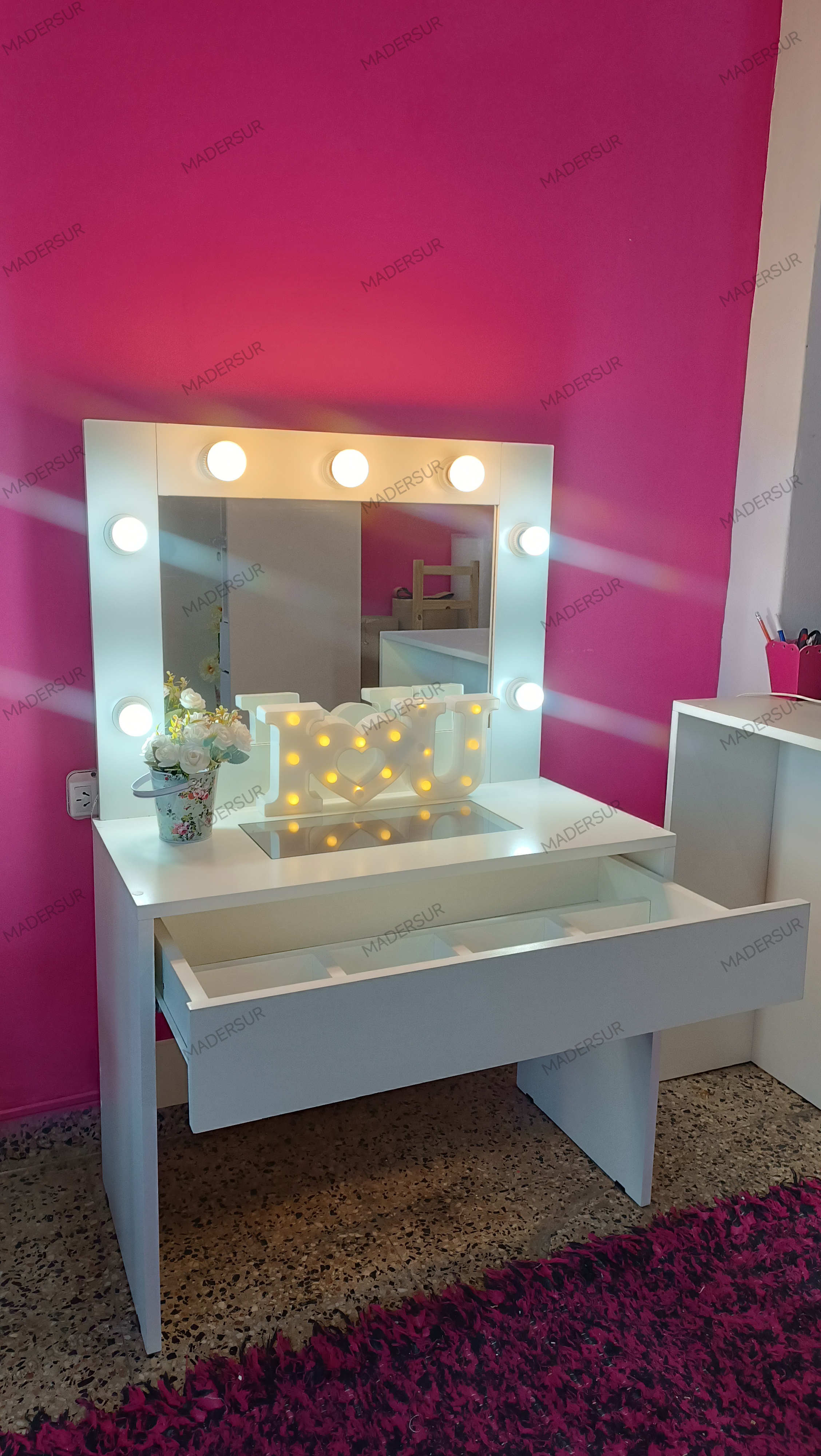 MAQUILLADOR HOLLYWOOD PARA NENAS