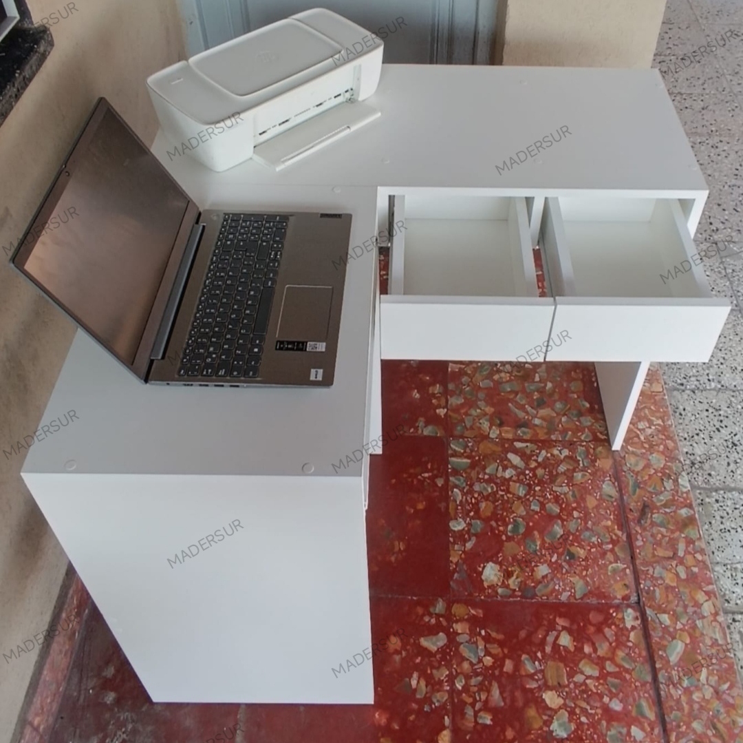ESCRITORIO EN L
