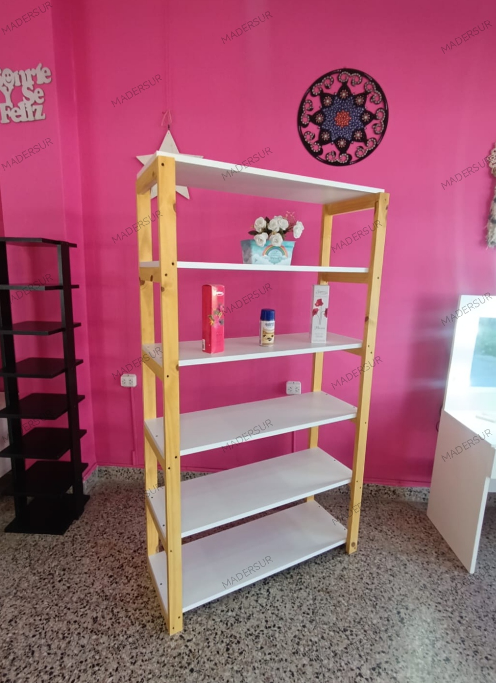 ESTANTERIA DE PINO Y MELAMINA
