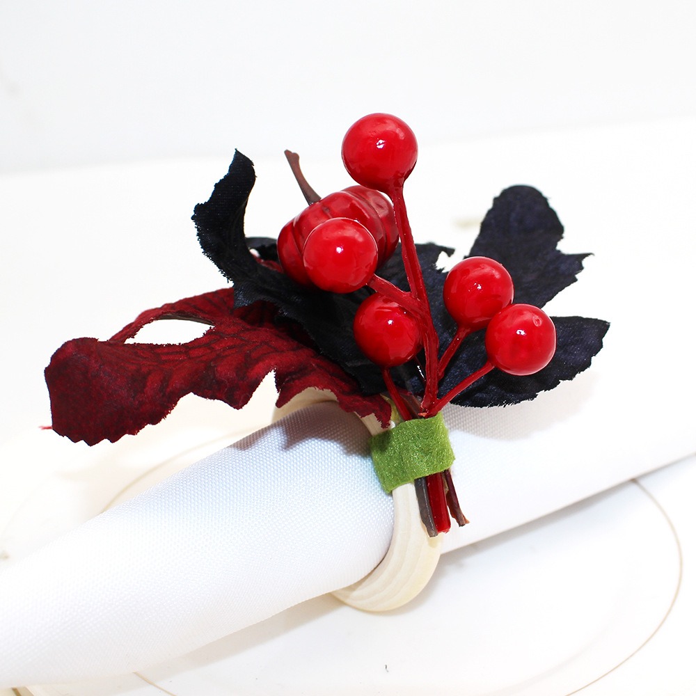 Maple Leaf Pumpkin Berry Napkin Ring