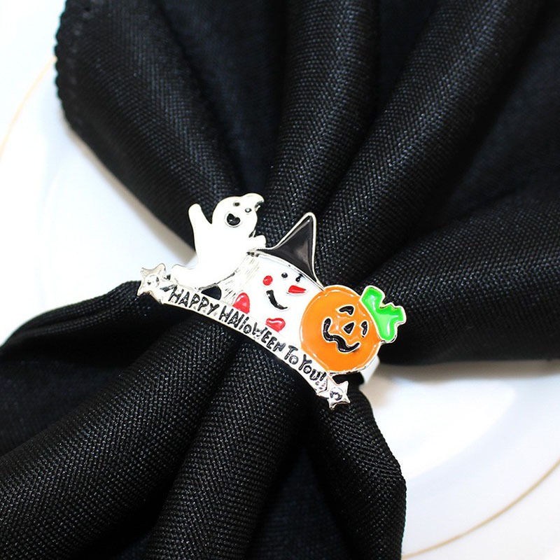 Ghost Napkin Ring for Halloween