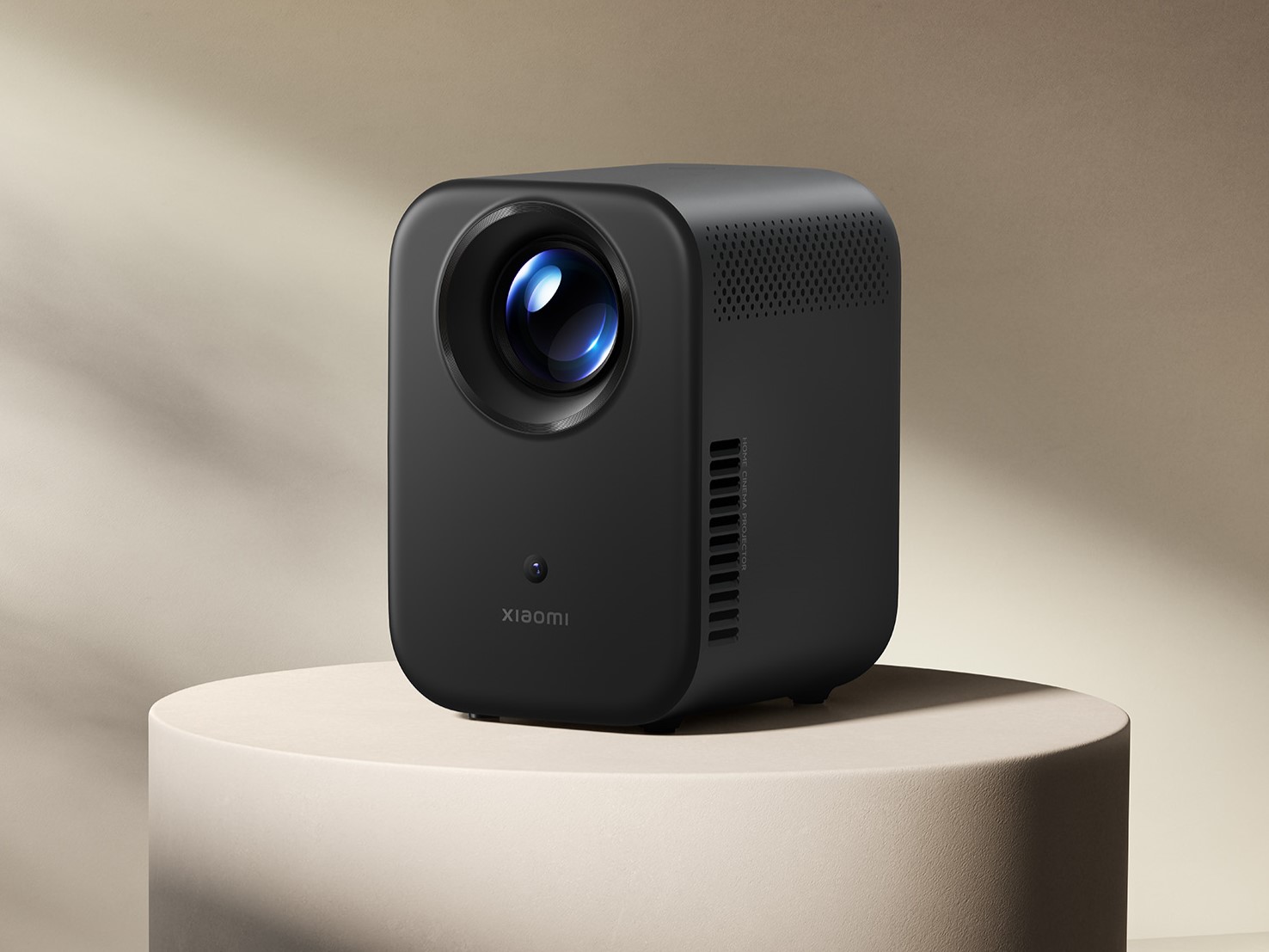 Smart Projector L1