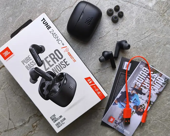 JBL Tune 245NC