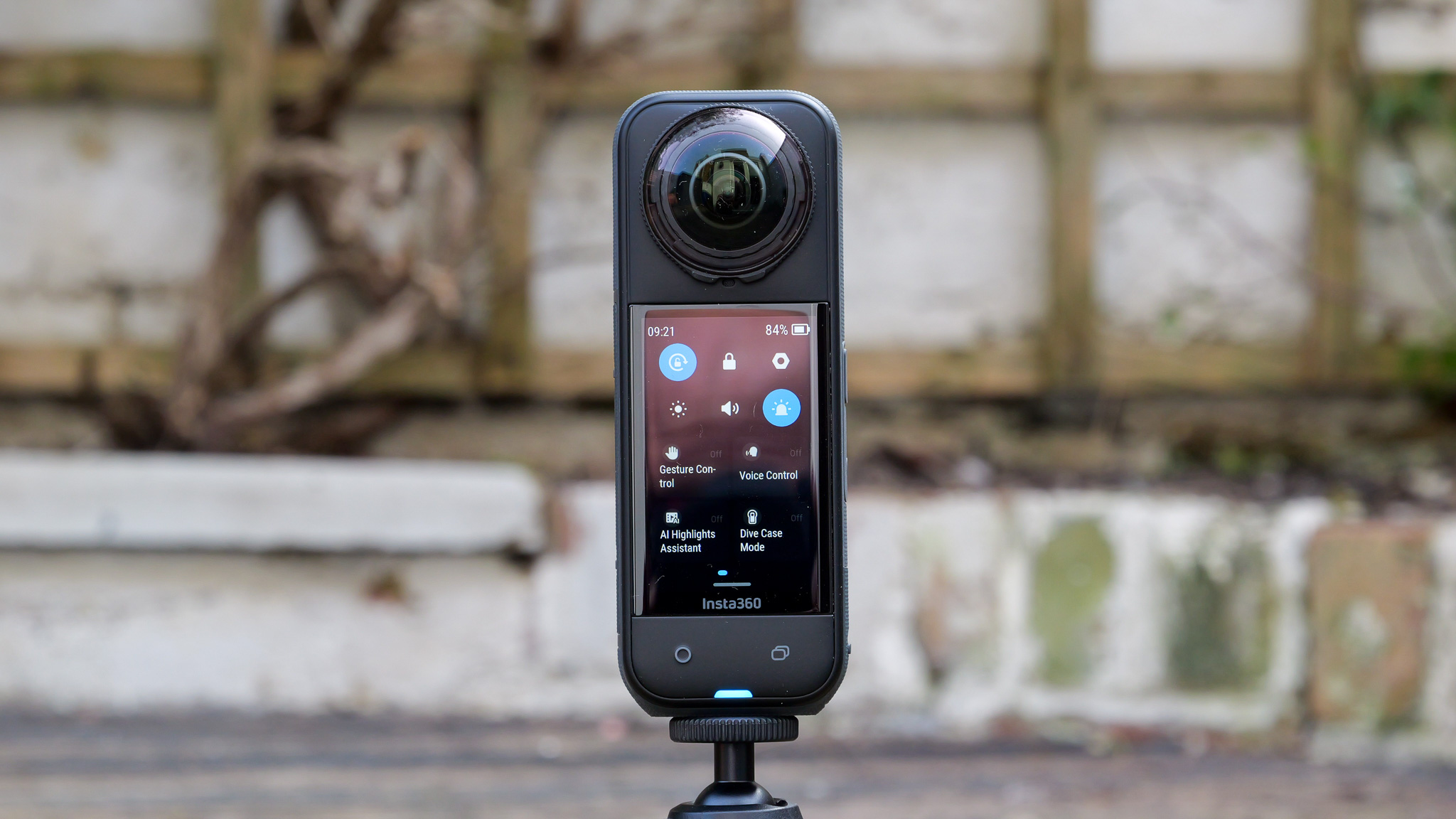 INSTA 360 X5 Action Camera