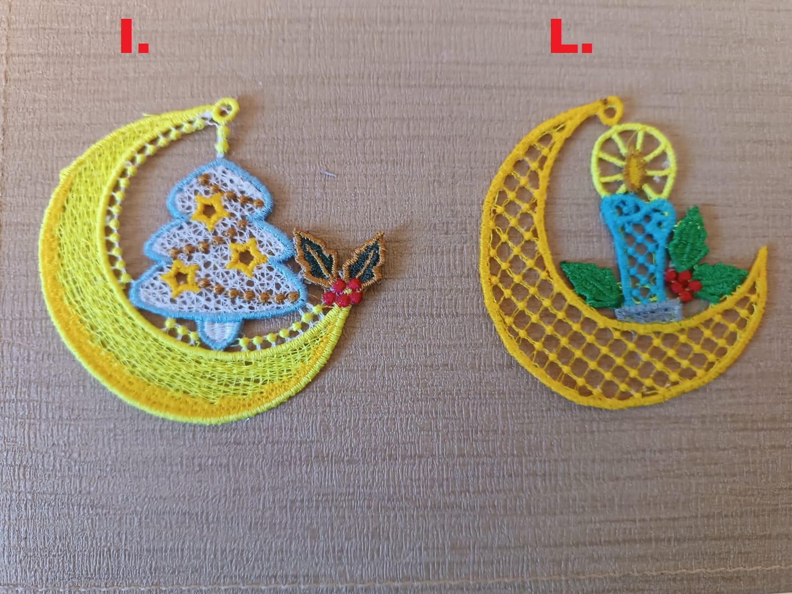 Embroidered Lace Ornamento