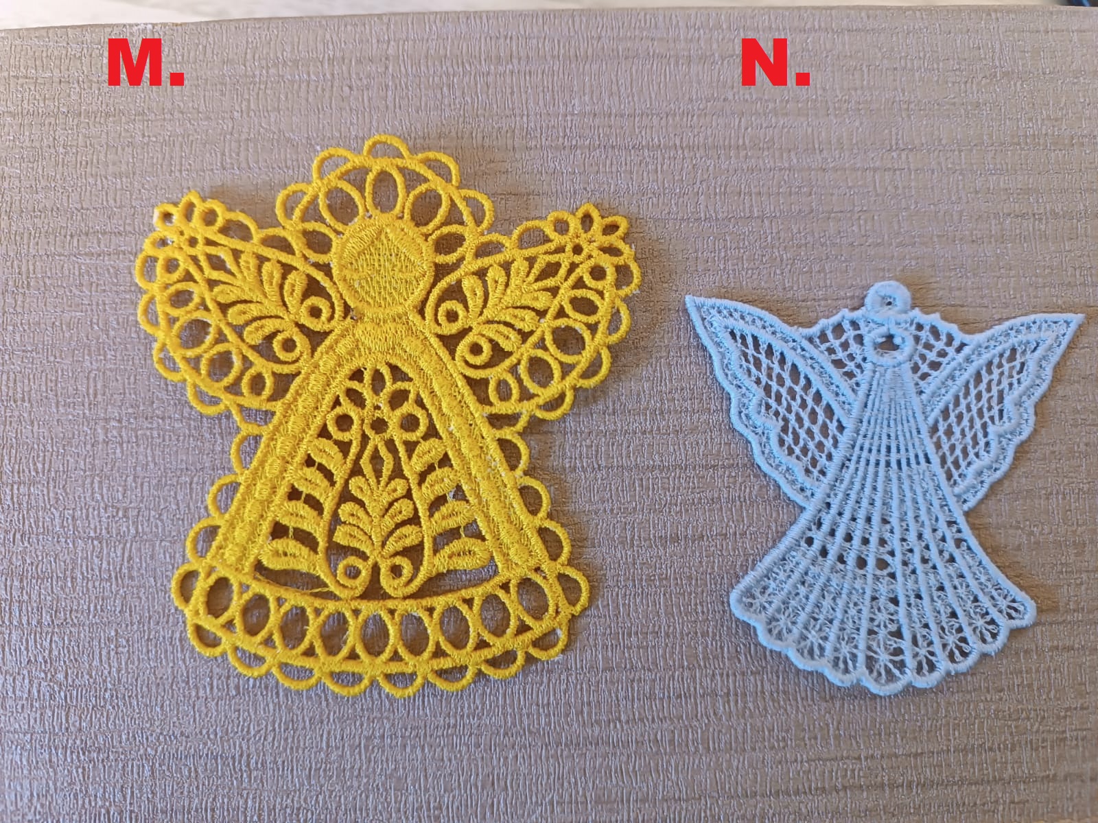 Embroidered Lace Ornamento