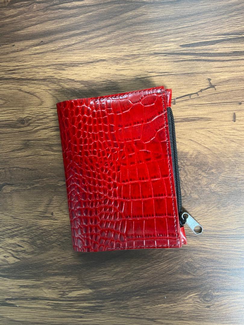 GLOSSY RED PORTFOLIO (A6 ONLY)