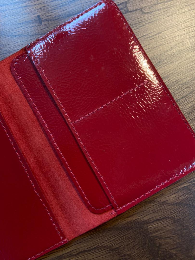 Glossy Cherry Red Portfolio A6