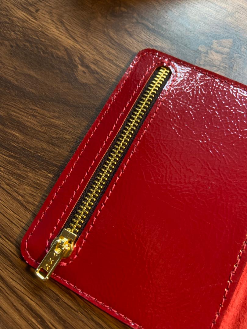 Glossy Cherry Red Portfolio A6