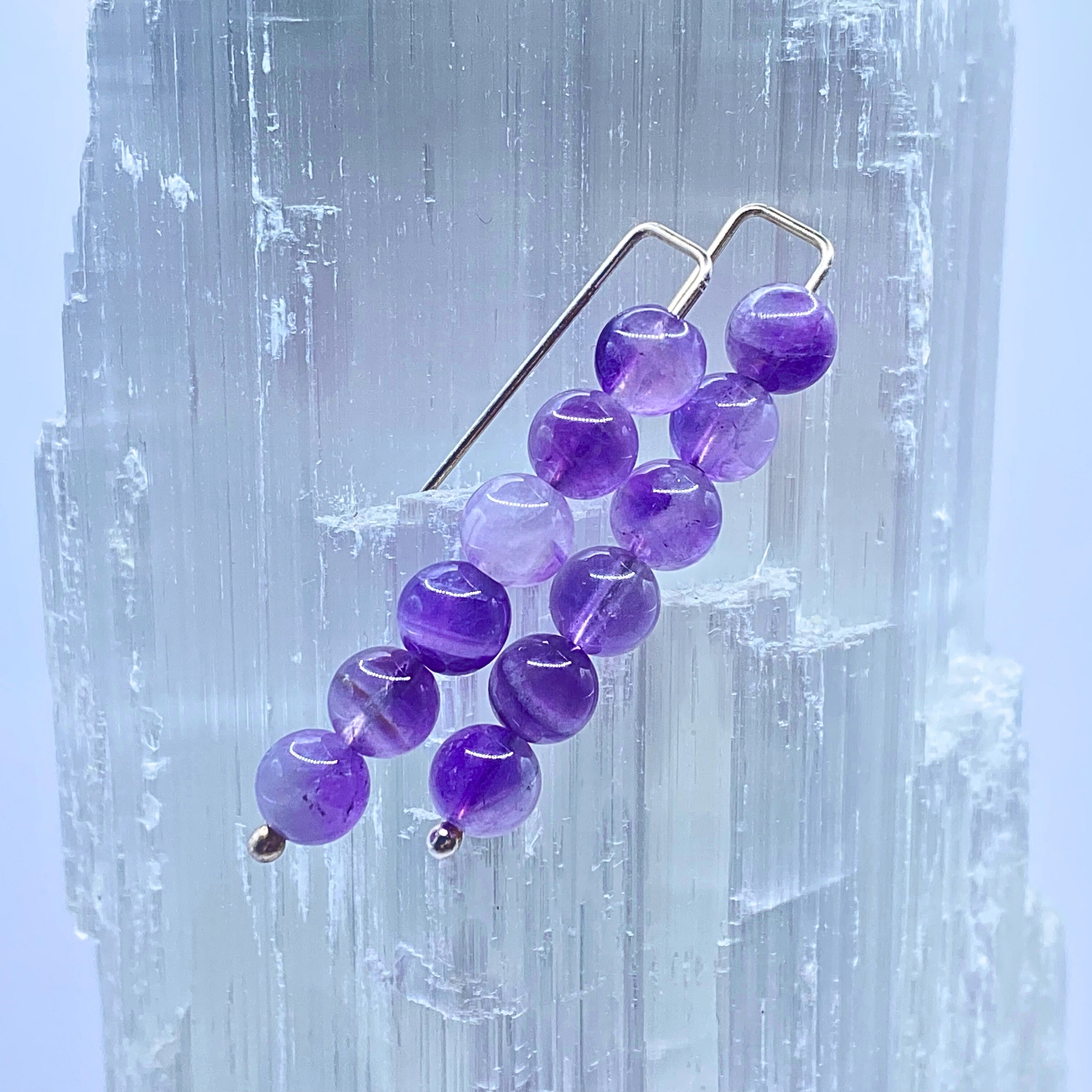 EARRINGS WITH AMETHYST