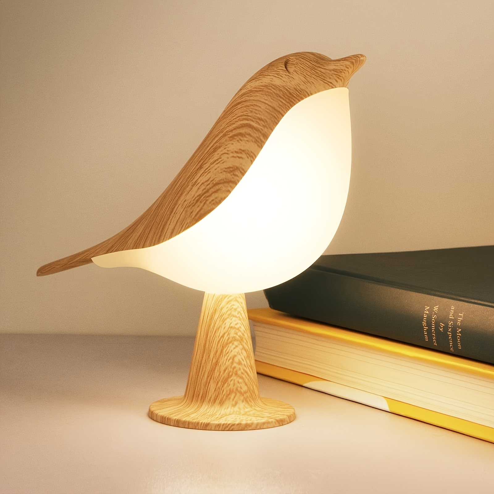 Wooden Bird Table Lamp