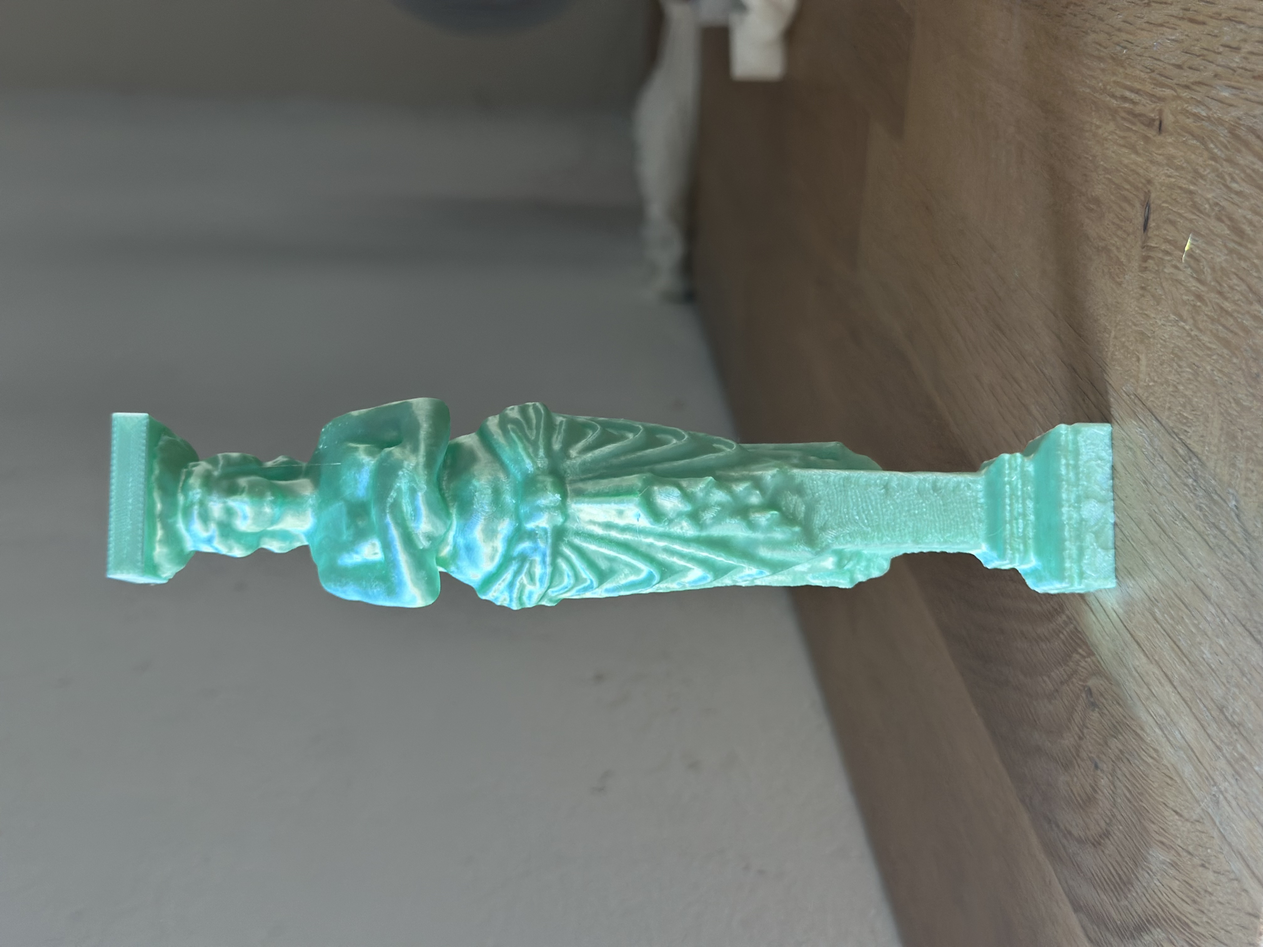 Caryatid -18cm- Silk finish