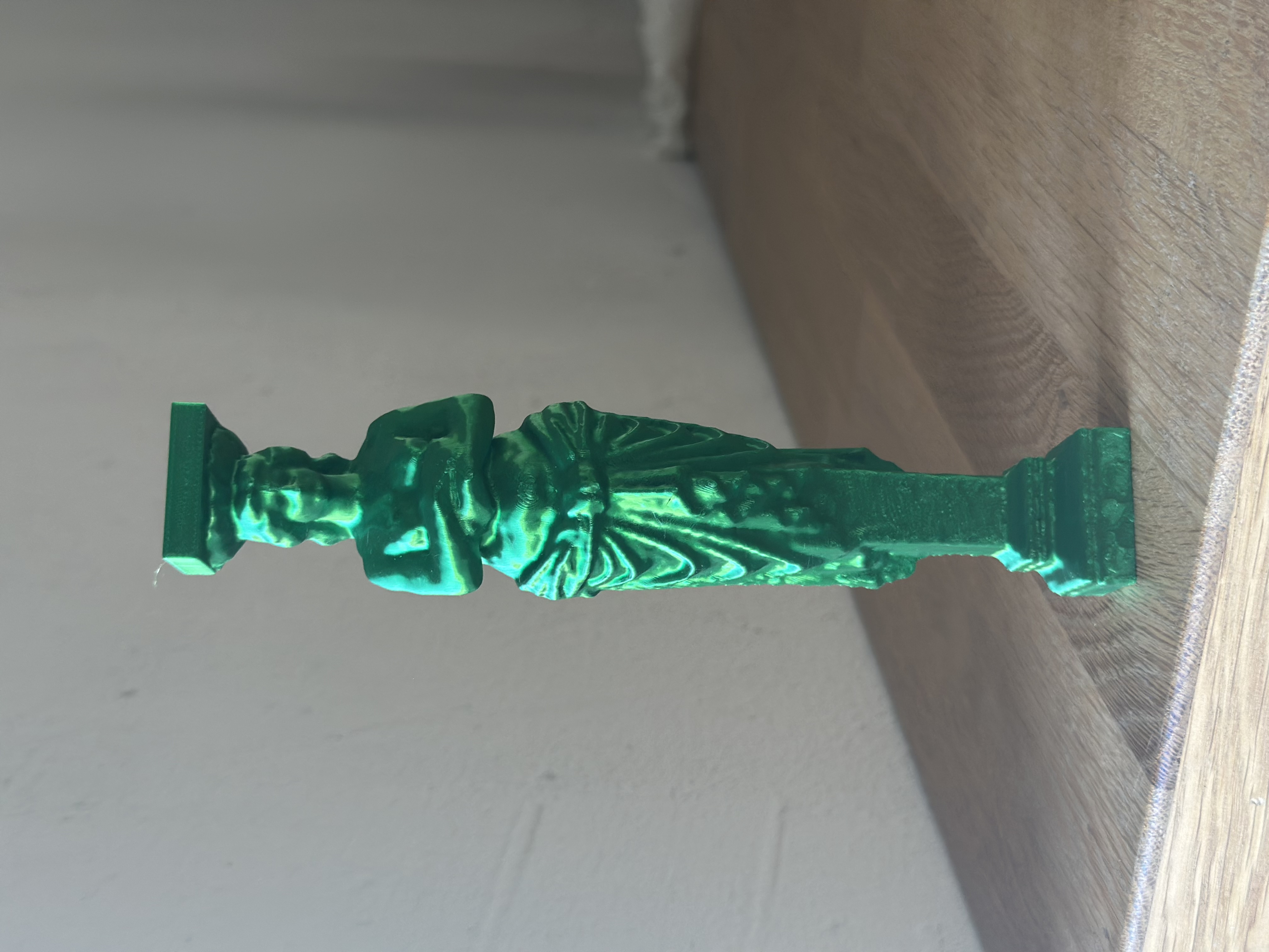 Caryatid -18cm- Silk finish