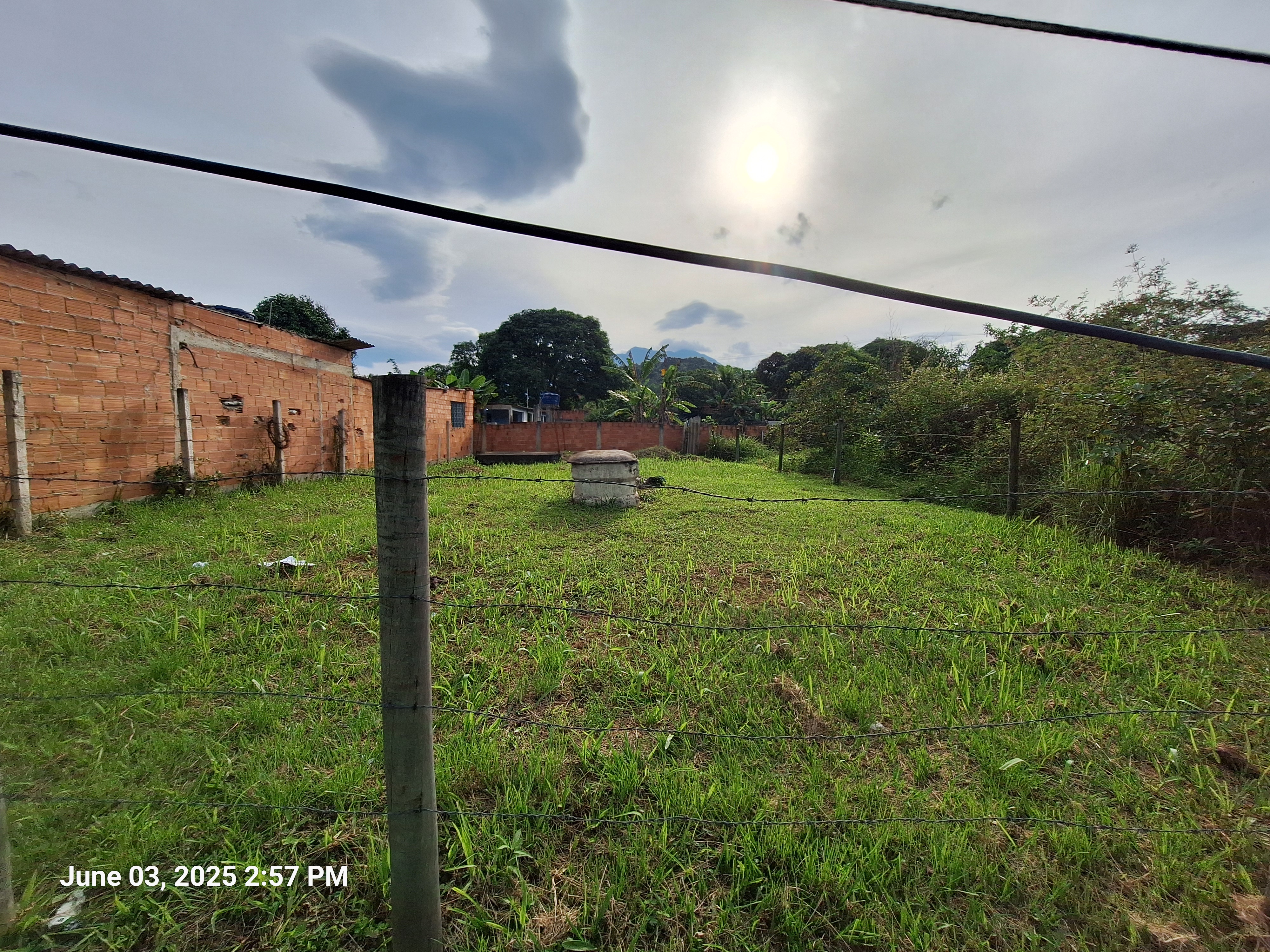 Terreno em Tinguá – Parque Estoril 300m²