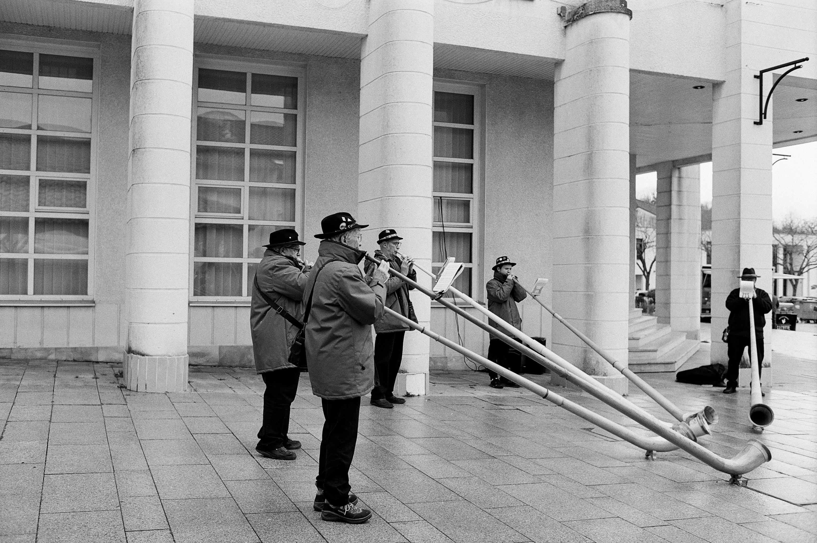 Left Hand Scotty Cameron | Newport 2 Select