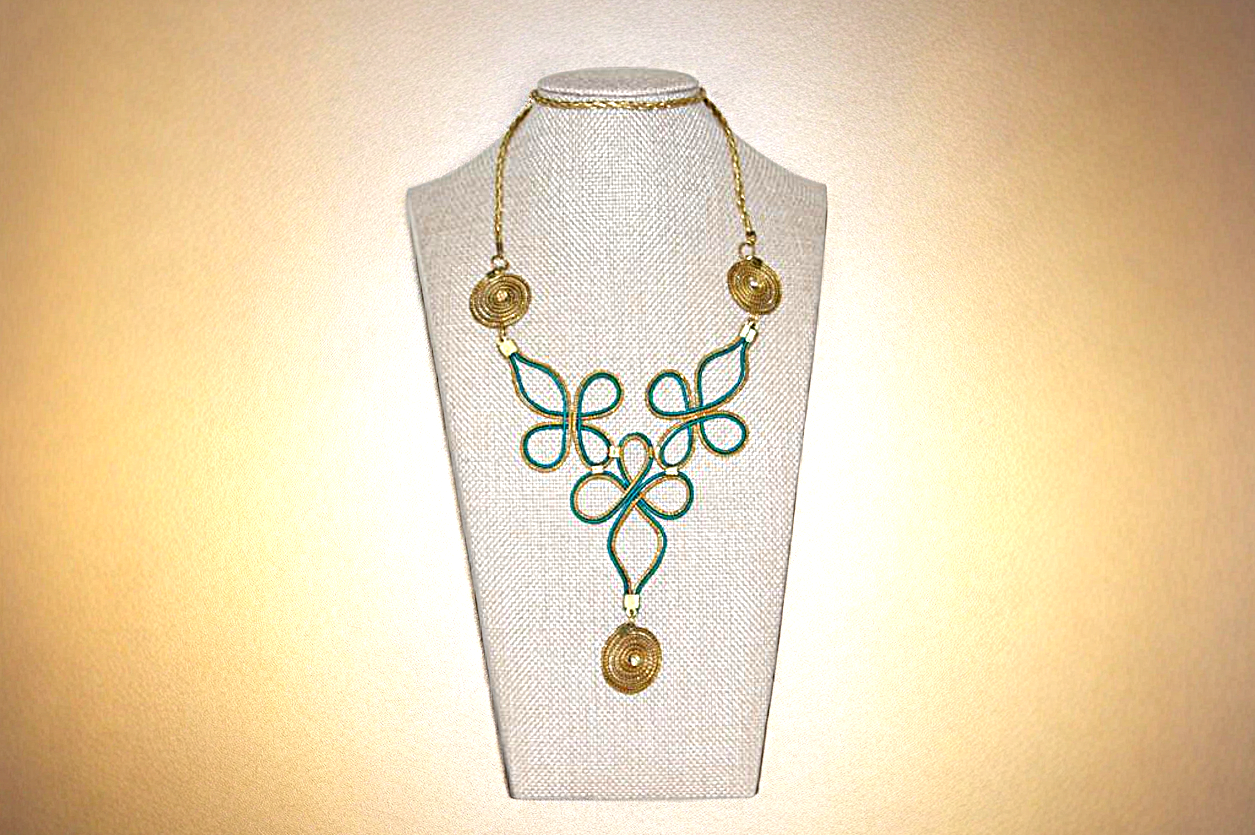 Green and Golden flower Necklace