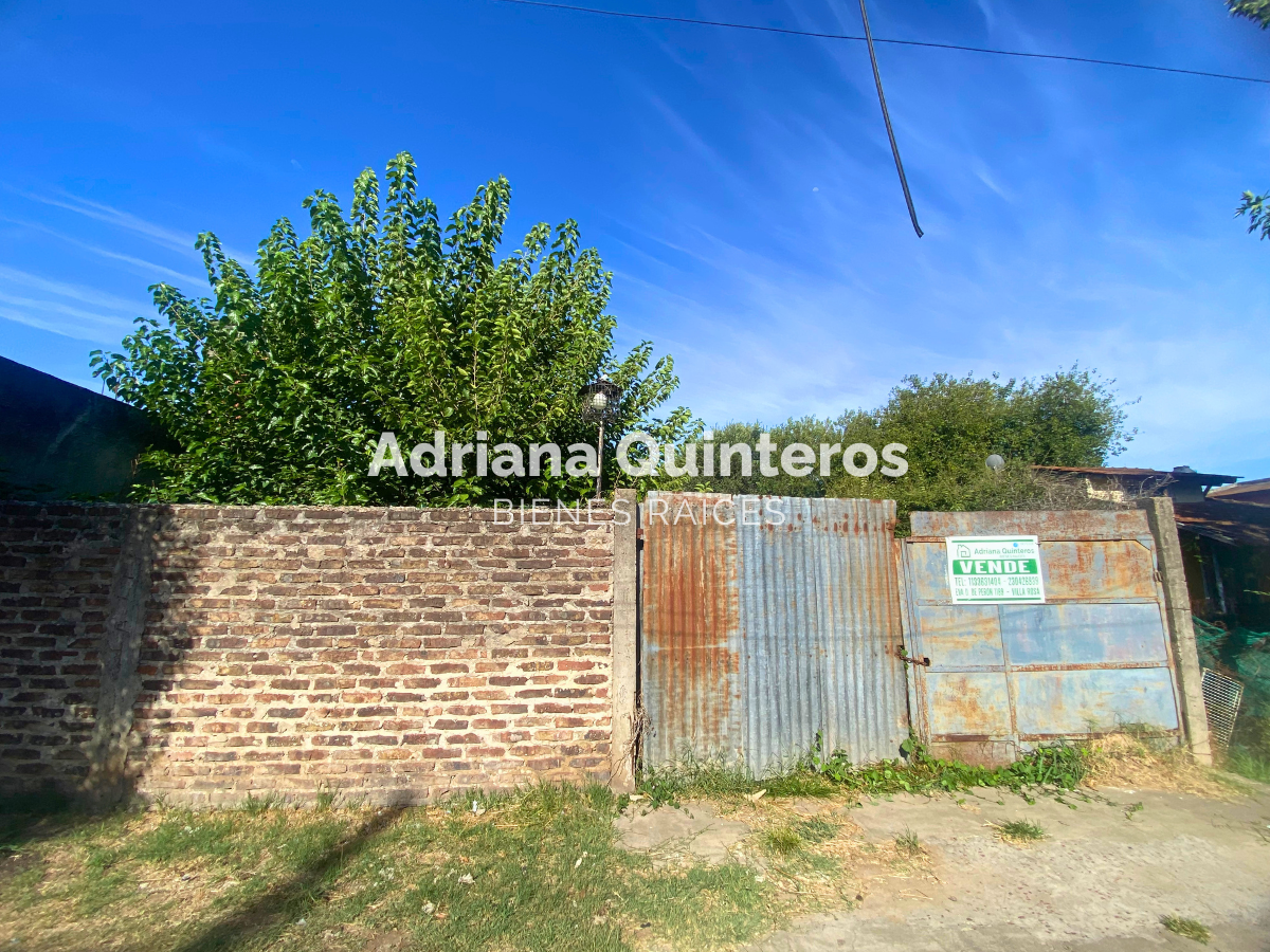 Lote 500 m2 con construccion, perforacion y luz - Escritura e impuestos al dia - Maquinista Savio