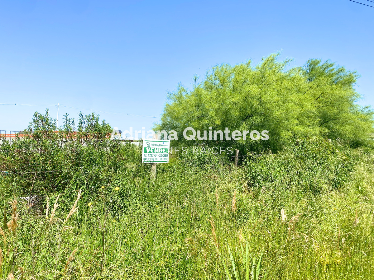 Lote 824 m² con escritura en B° Ferrum - Villa Rosa